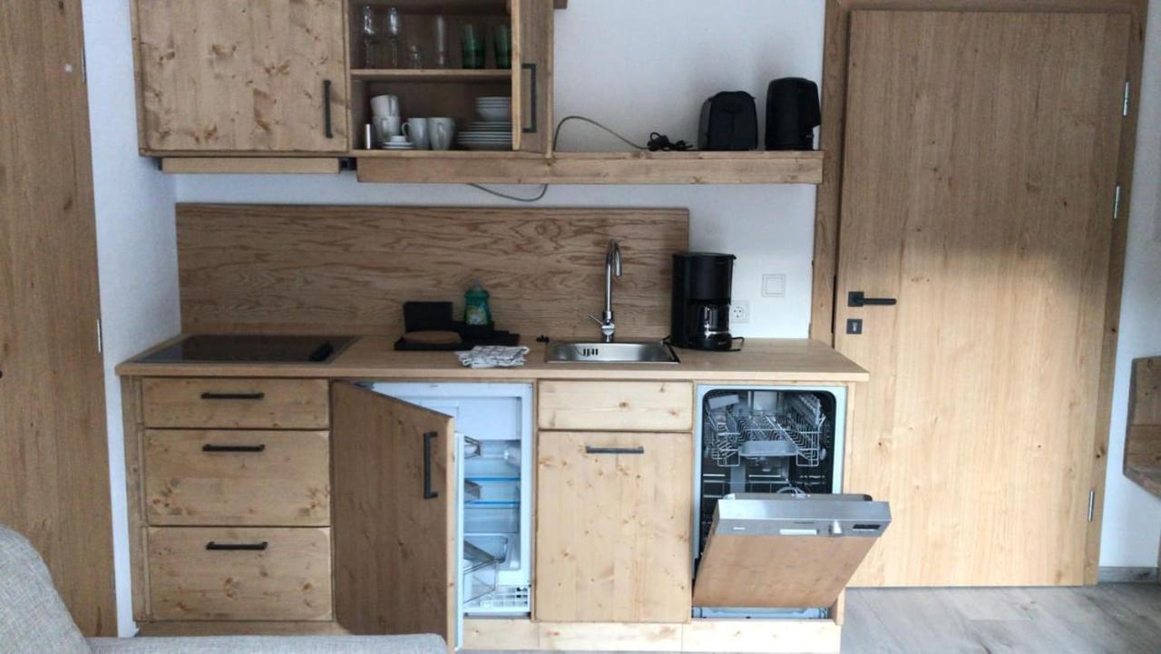 Birklstueberl Restaurant Und Appartement Seefeld in Tirol Exteriör bild